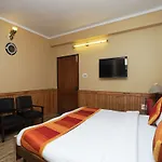 Oyo 12542 Hotel Ankur Plaza